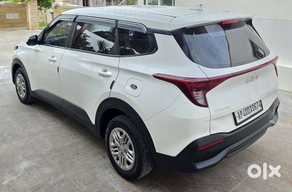 Kia Carens G 1.5 6mt Premium (o) 7-seater, 2024, Petrol
