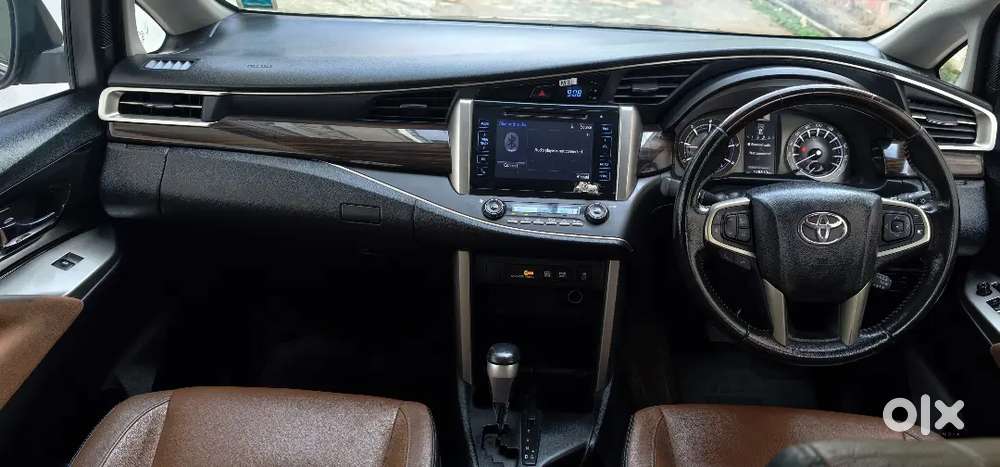 Toyota Innova Crysta 2018 Diesel 135000 Km Driven