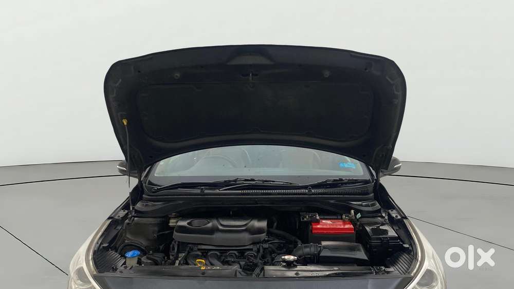 Hyundai Verna 1.6 Sx (o) Vtvt At, 2017, Petrol