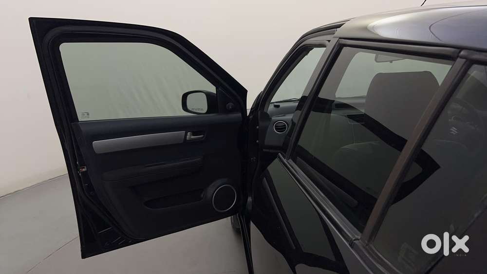 Maruti Suzuki Swift 2004-2010 Vxi Bsiv, 2011, Petrol