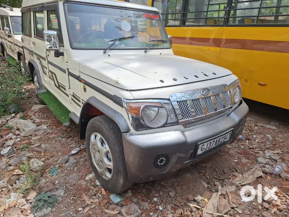 Mahindra Bolero Long 9.seater  White 2013 Passing 2014