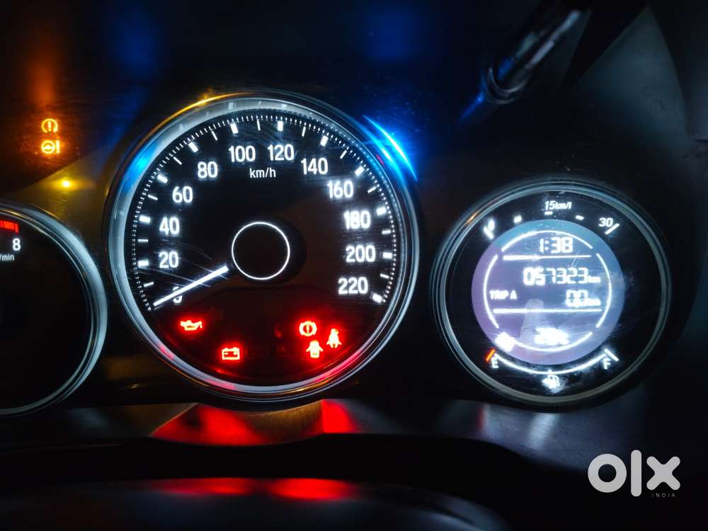 Honda City I-vtec V, 2018, Petrol