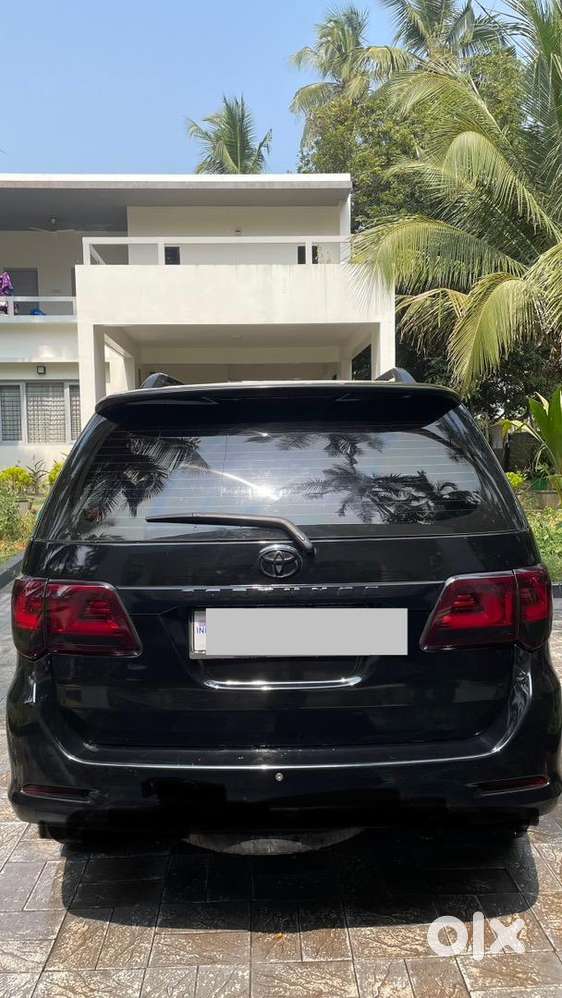 Toyota Fortuner 2010 Diesel Well Maintained