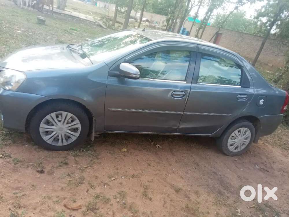 Toyota Etios 2015 Diesel 320000 Km Driven