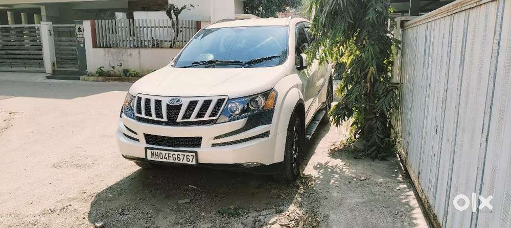 Mahindra Xuv300 W8 Dual 2012