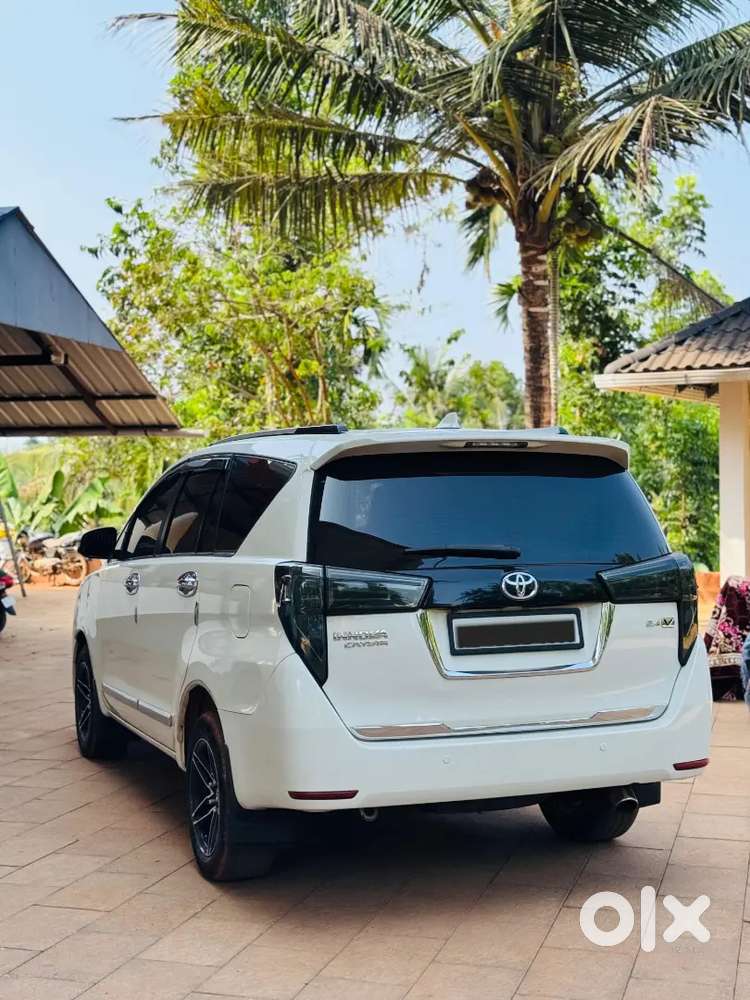 Toyota Innova Crysta 2017 Diesel Good Condition