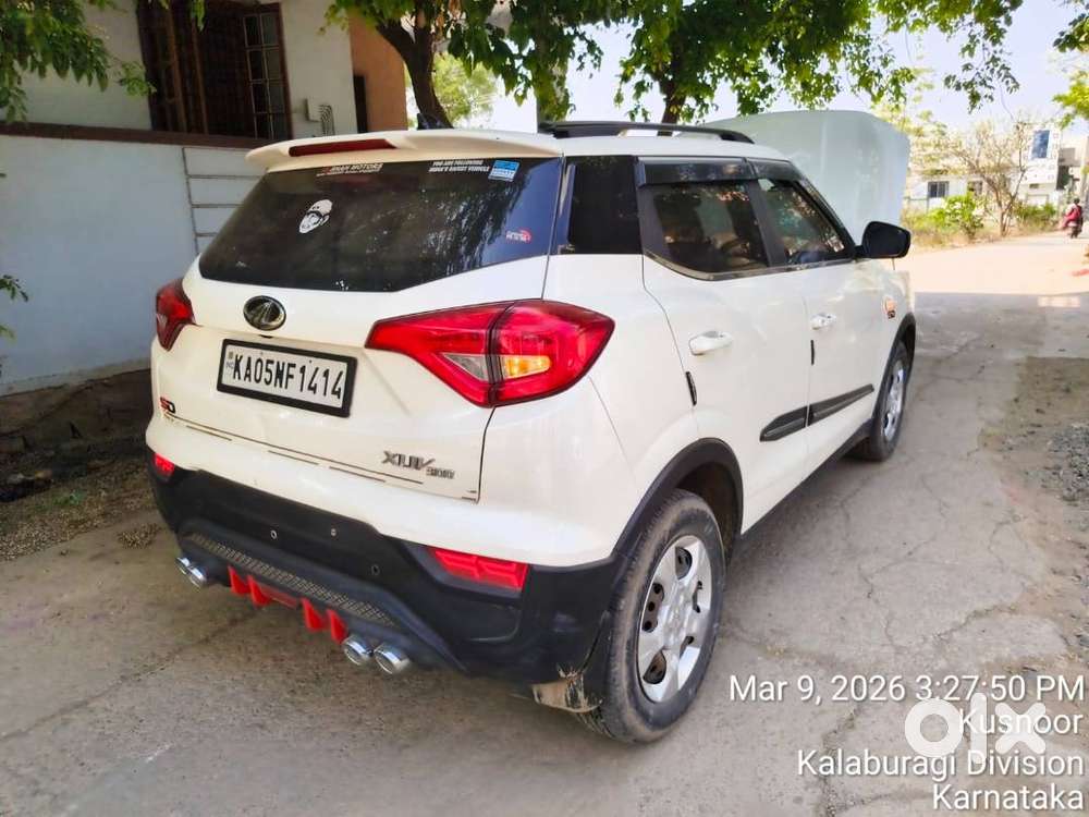 Mahindra Xuv300 2022 Diesel Well Maintained