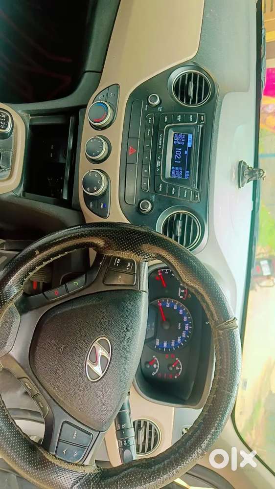 Hyundai Xcent 2014 Diesel Well Maintained