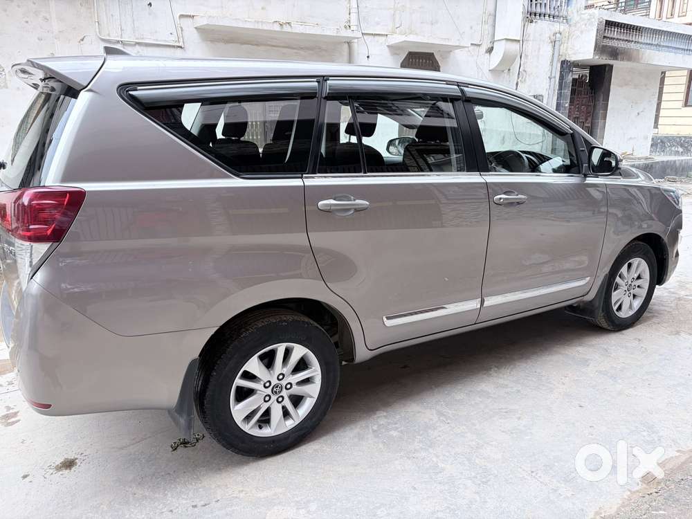 Toyota Innova Crysta 2.4 G Mt, 2019, Diesel