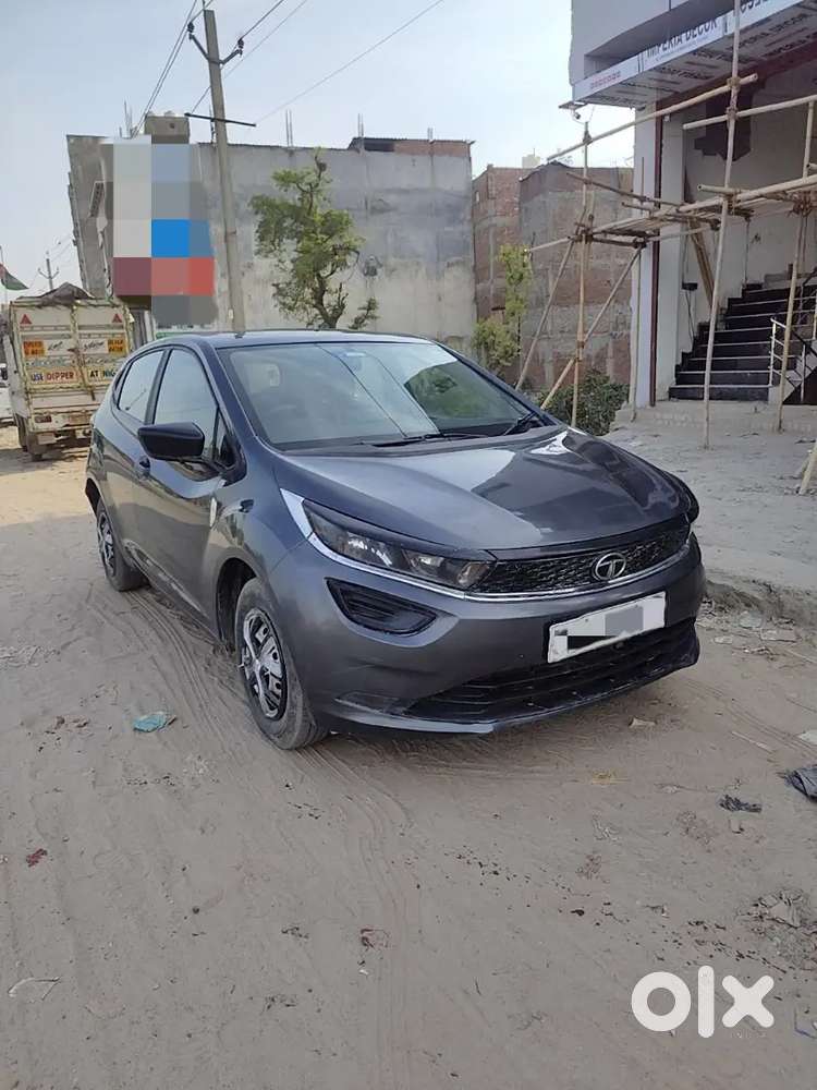 Tata Altroz 2022 Petrol 37600 Kms Driven