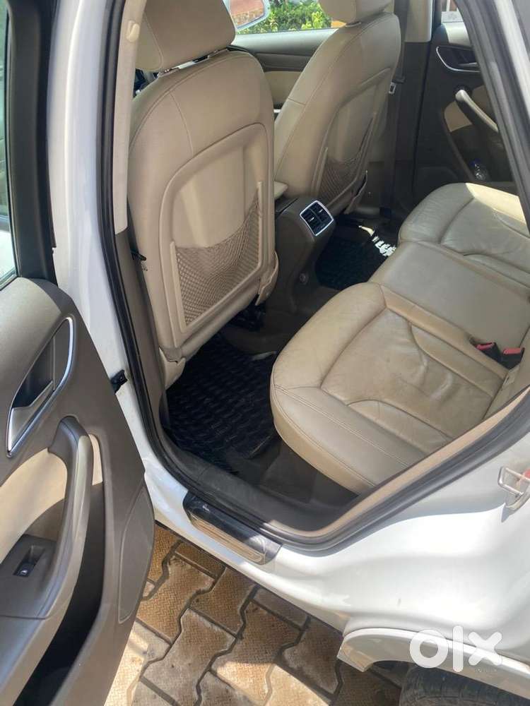 Audi Q3 2015 Diesel 200000 Km Driven