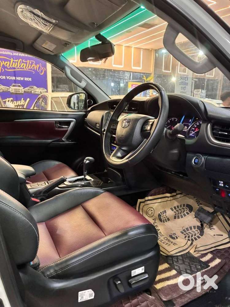 Toyota Fortuner Leader Edition (at), 2025, Diesel