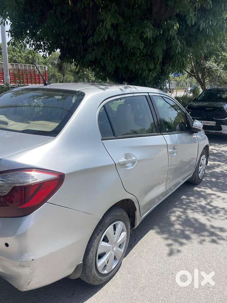 Honda Amaze 2016 Diesel Well Maintained
