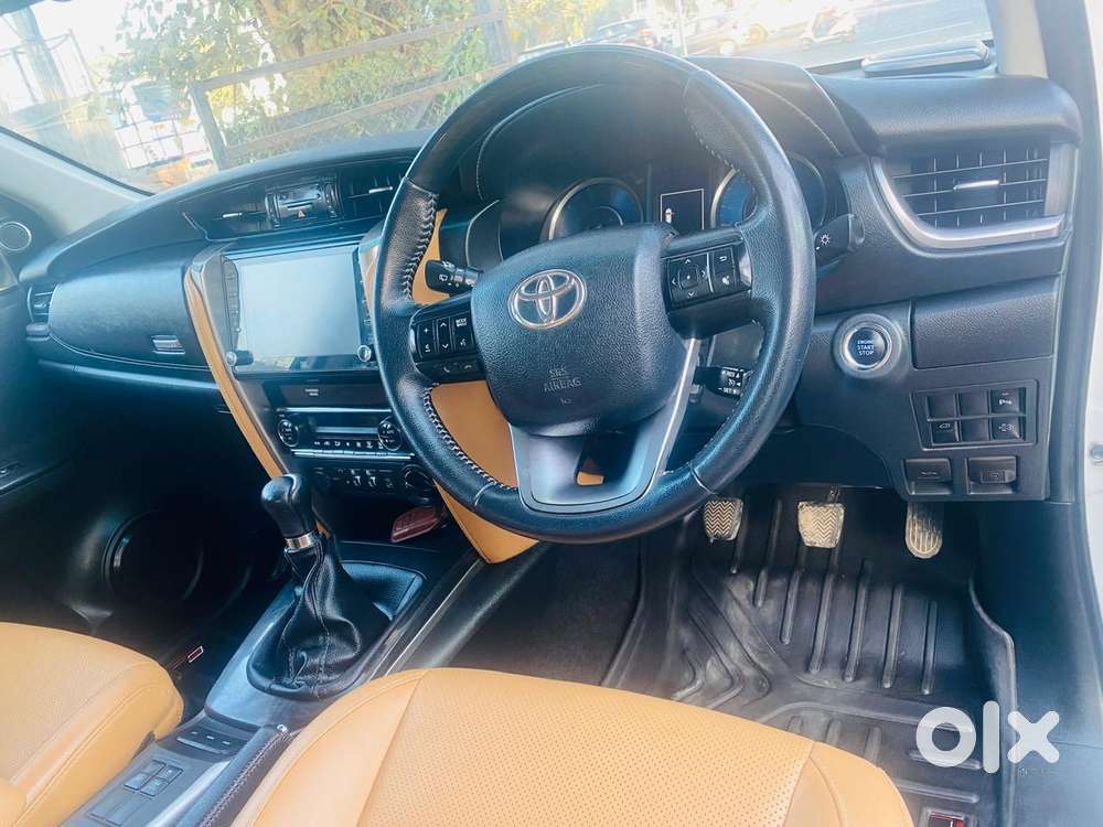 Toyota Fortuner 4x4 Mt 2.8 Diesel, 2022, Diesel
