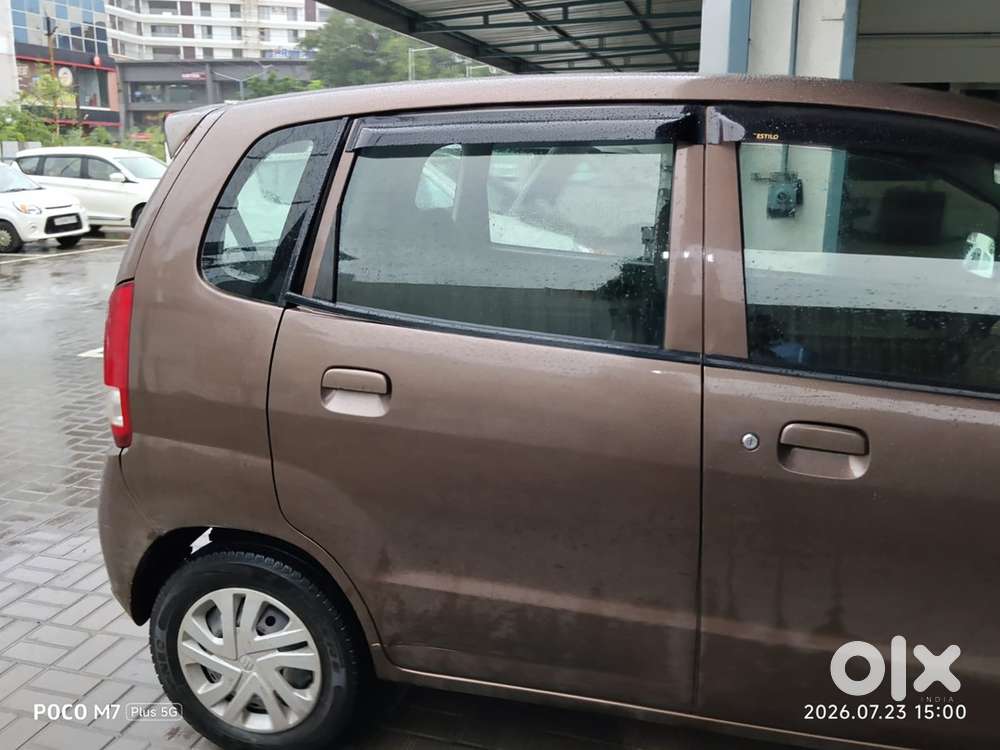 Maruti Suzuki Zen Estilo 2010