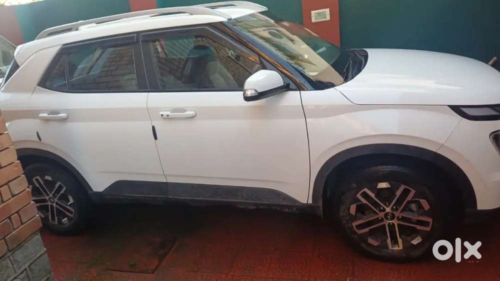 Hyundai New Venue 2022 Diesel 50000 Km Driven