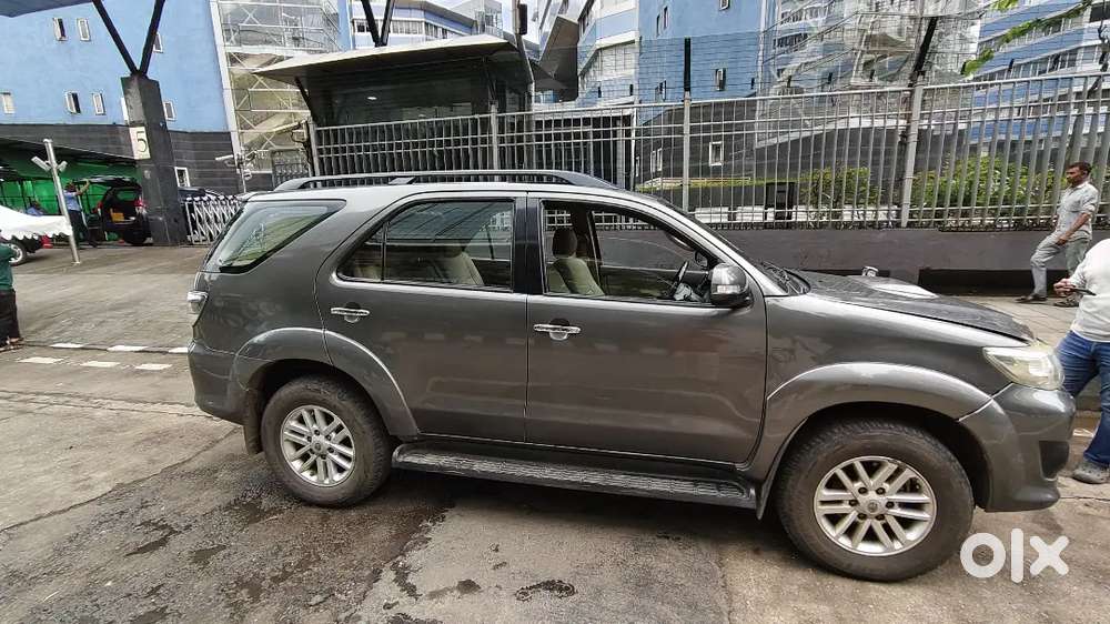 Toyota Fortuner 3.0 4x4 2012