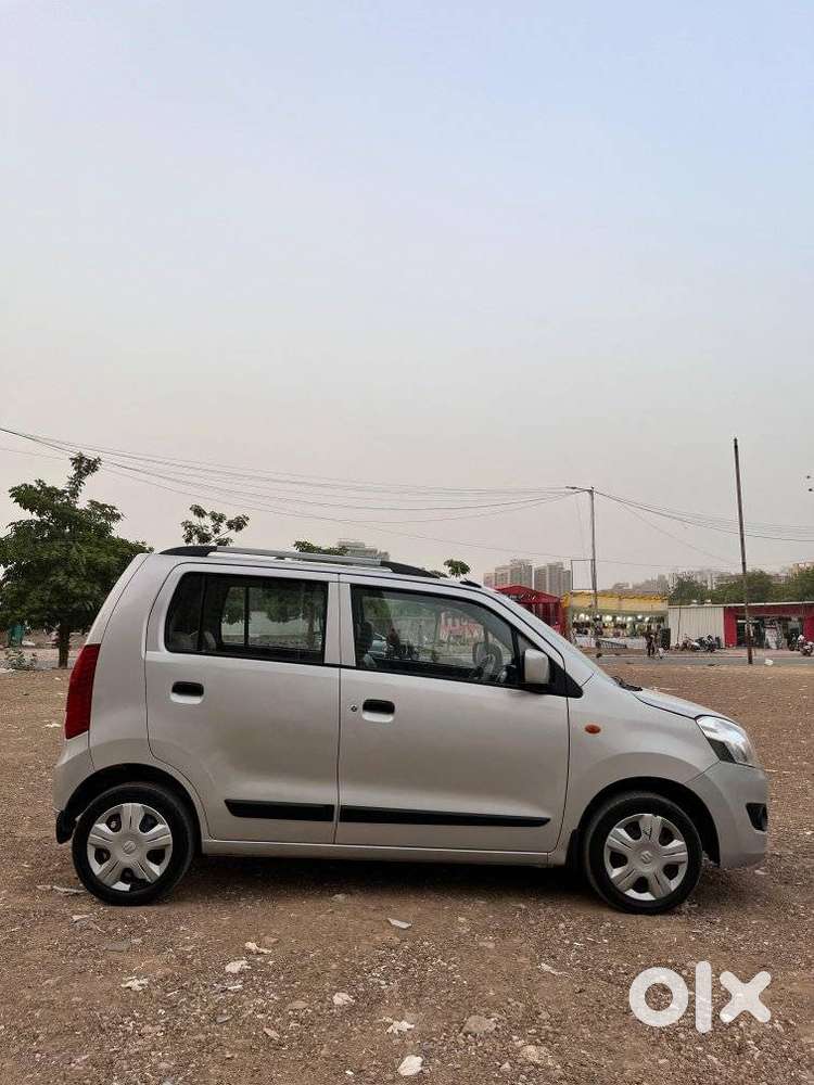 Maruti Suzuki Wagon R Vxi Amt1.2, 2018, Petrol