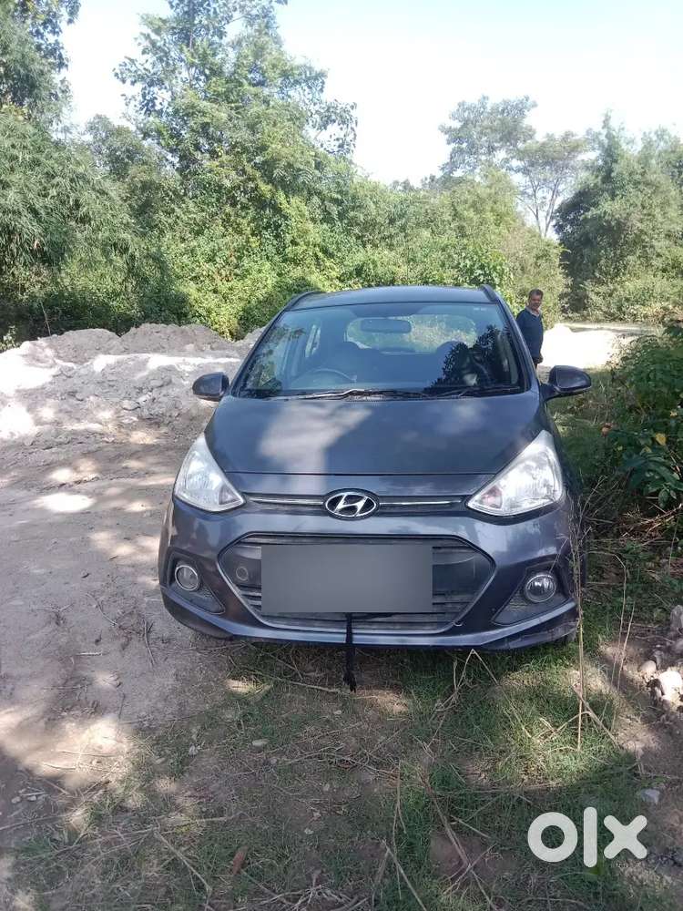Hyundai Grand I10 Asta 2016 Push To Start