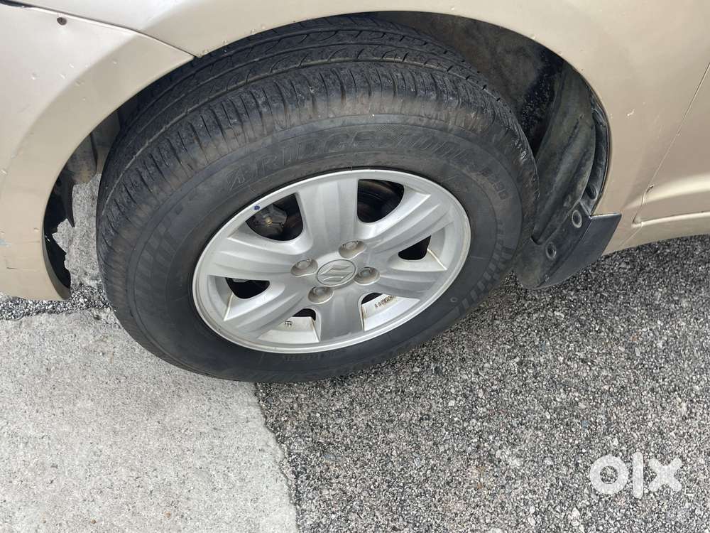 Maruti Suzuki Swift Dzire 1.3 Zxi, 2010, Petrol