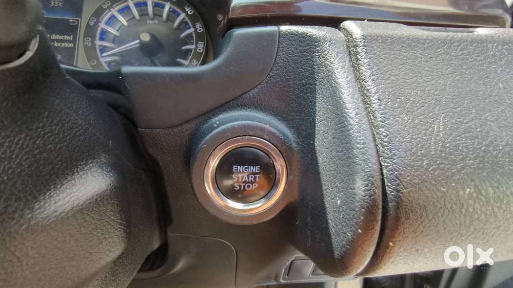 Toyota Innova Crysta 2.4 Vx Mt, 2016, Diesel