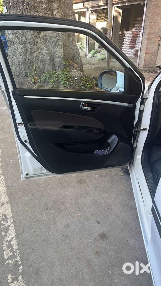 Maruti Swift Petrol 2015