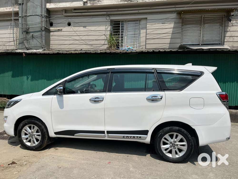Toyota Innova Crysta 2.4 Gx Mt 8s, 2019, Diesel