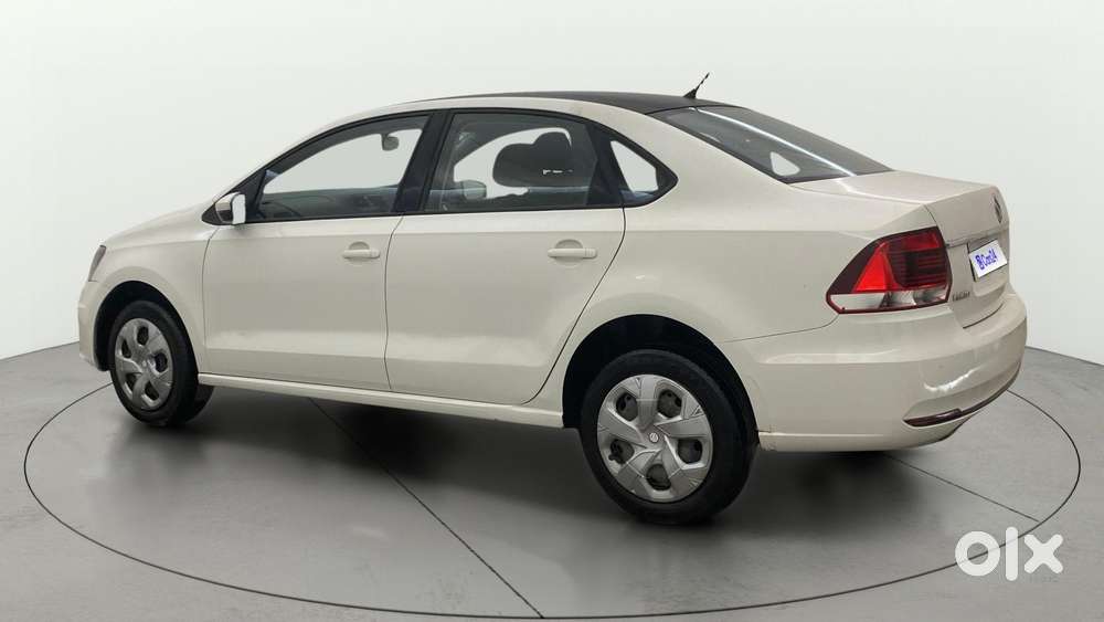 Volkswagen Vento 1.2 Tsi Comfortline At, 2016, Petrol