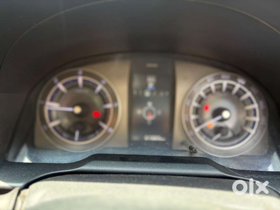 Toyota Innova Crysta 2.8z Automatic, 2018, Diesel