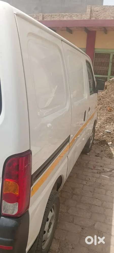 Eeco Cargo Cng Petrol