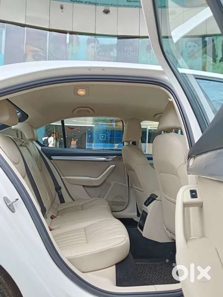 Skoda Octavia, 2019, Petrol