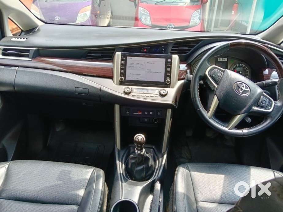 Toyota Innova Crysta [2020-ongoing] 2.4 Zx 7 Str, 2022, Diesel