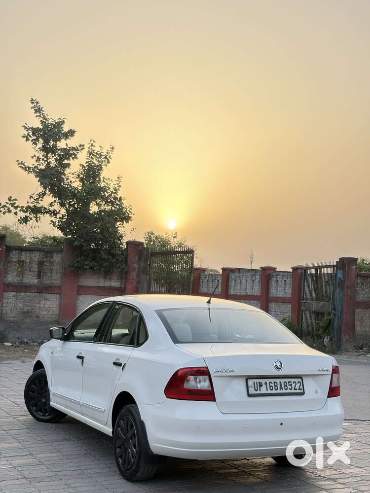 Skoda Rapid 1.6 Mpi Active, 2015, Petrol