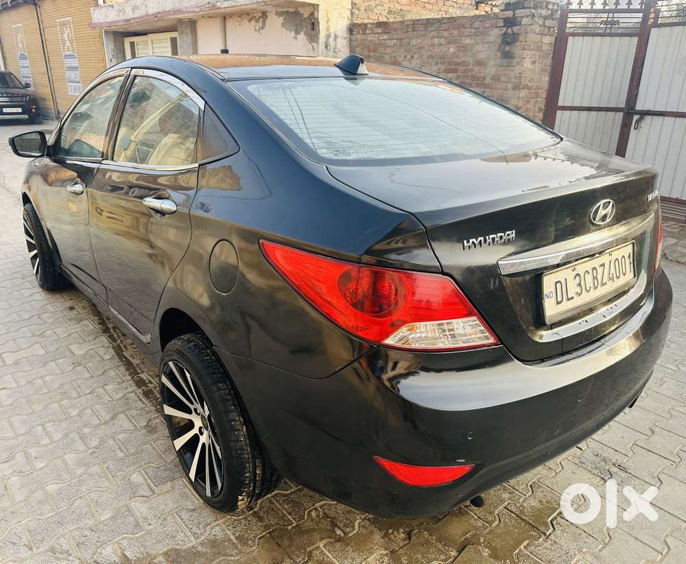 Hyundai Verna [2015-2017] Fluidic 4s 1.6 Crdi Sx (o) At, 2013, Diese..