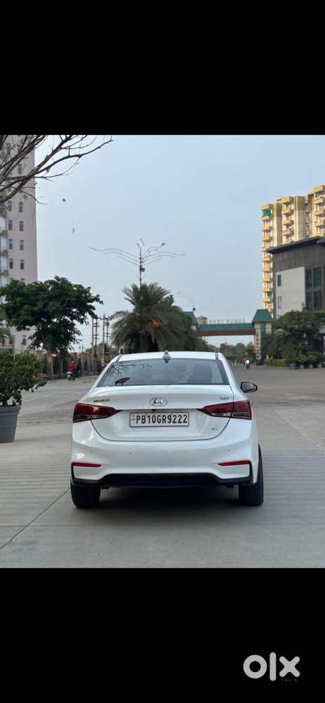 Hyundai Verna Fluidic 1.6 Crdi Sx, 2017, Diesel