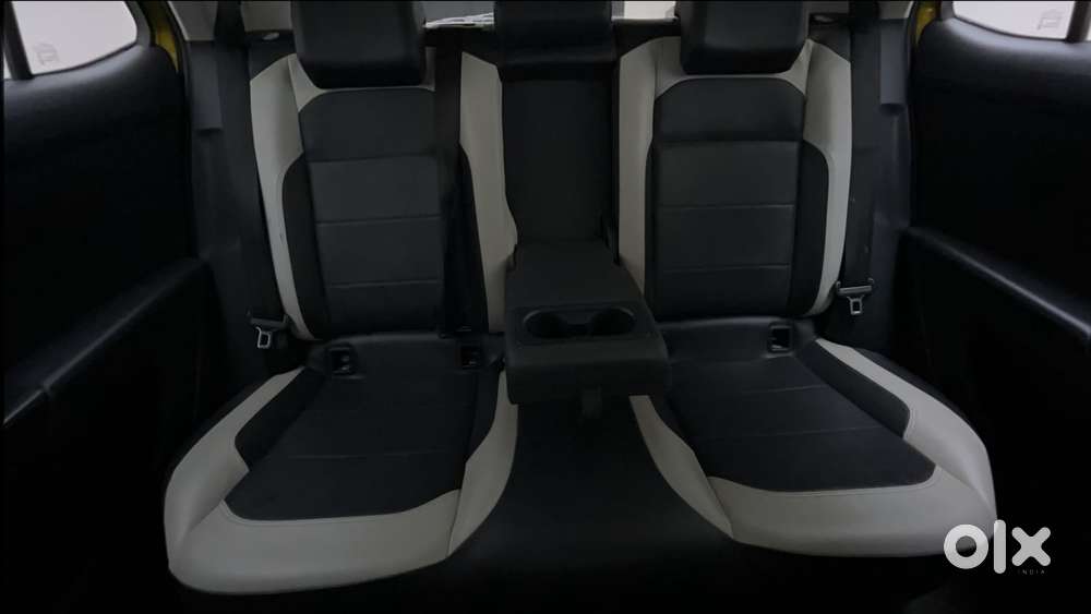 Volkswagen Taigun Topline 1.0 Tsi Mt (electric Seats), 2021, Petrol