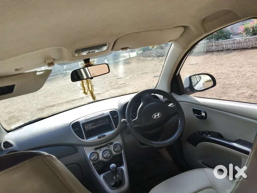 Hyundai I10 2013 Petrol 80000 Km Driven