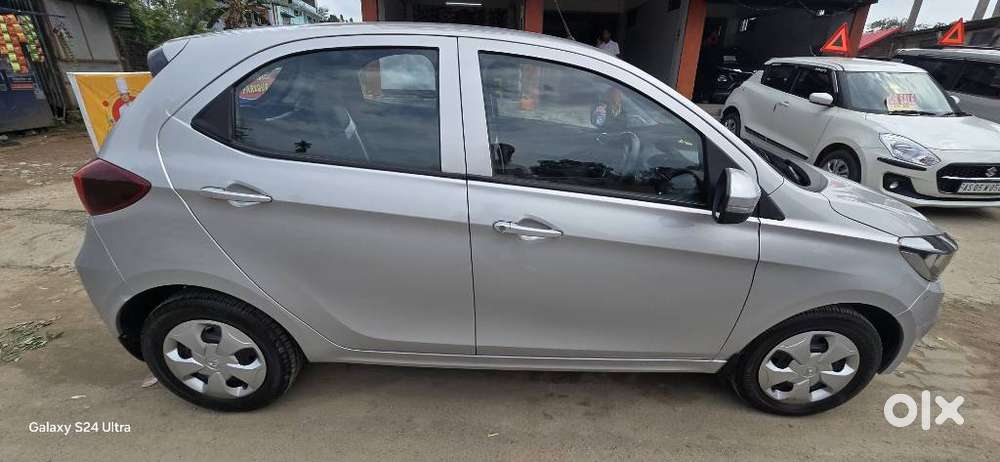 Tata Tiago 1.05 Revotorq Xt Option, 2021, Petrol