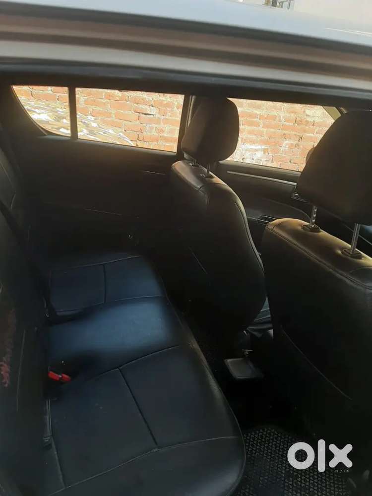 Maruti Suzuki Swift 2015 Diesel 83125 Km Driven