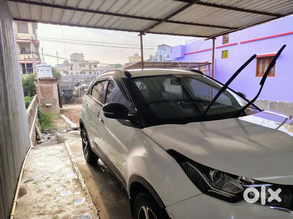 Tata Nexon 2022 Petrol 27600 Km Driven