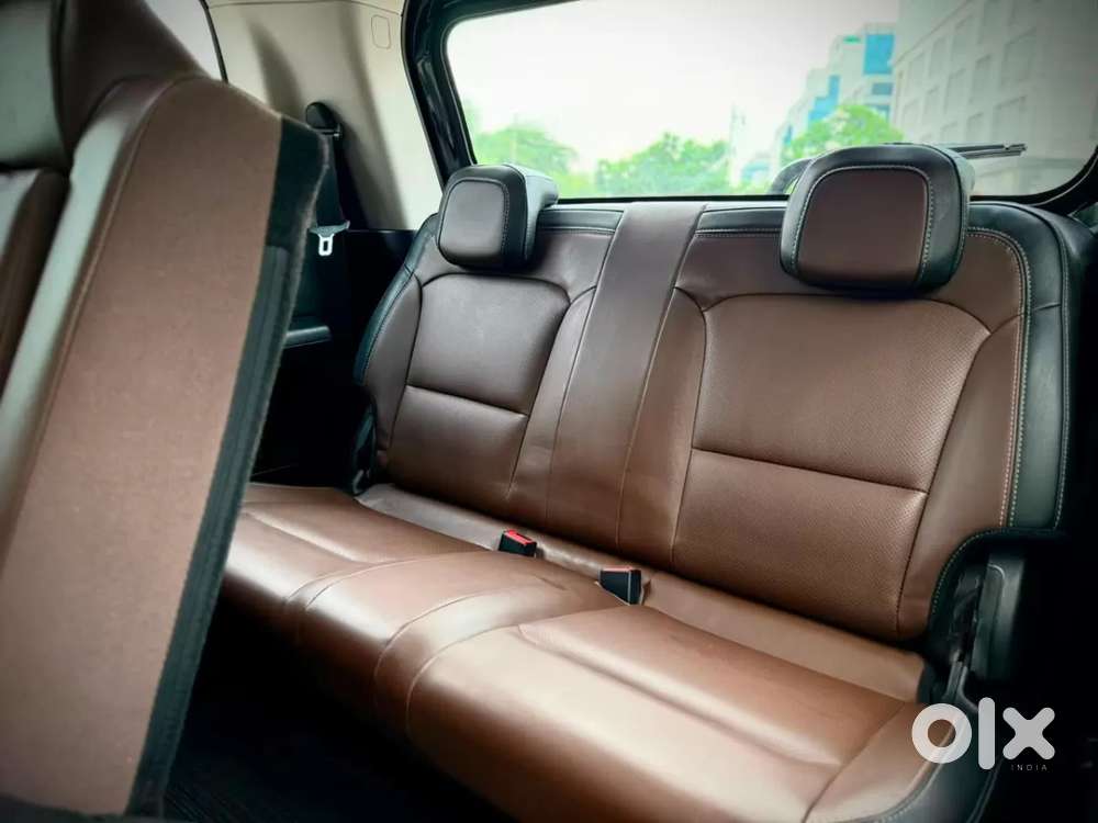 Mahindra Scorpio N Z8 Petrol Mt 7 Str, 2025, Petrol
