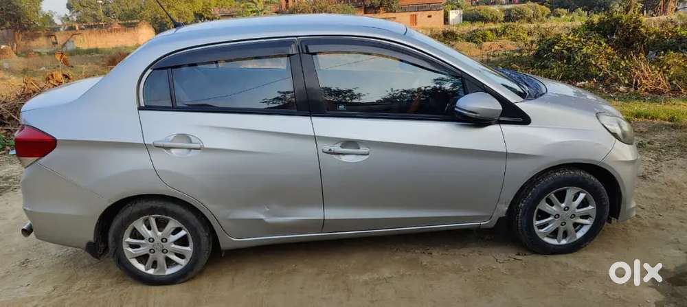 Honda Amaze Diesel 2014 - Well Maintained - Android Screen