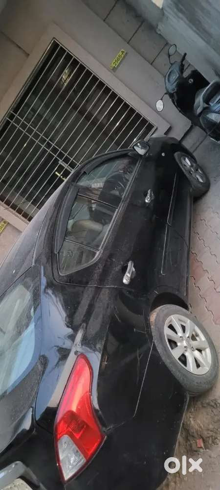 Nissan Sunny Diesel 2012