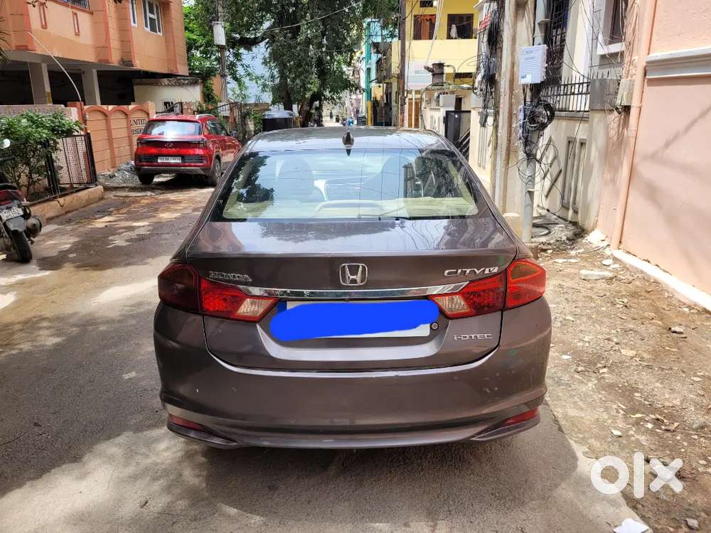 Honda City 1.5 V 2014