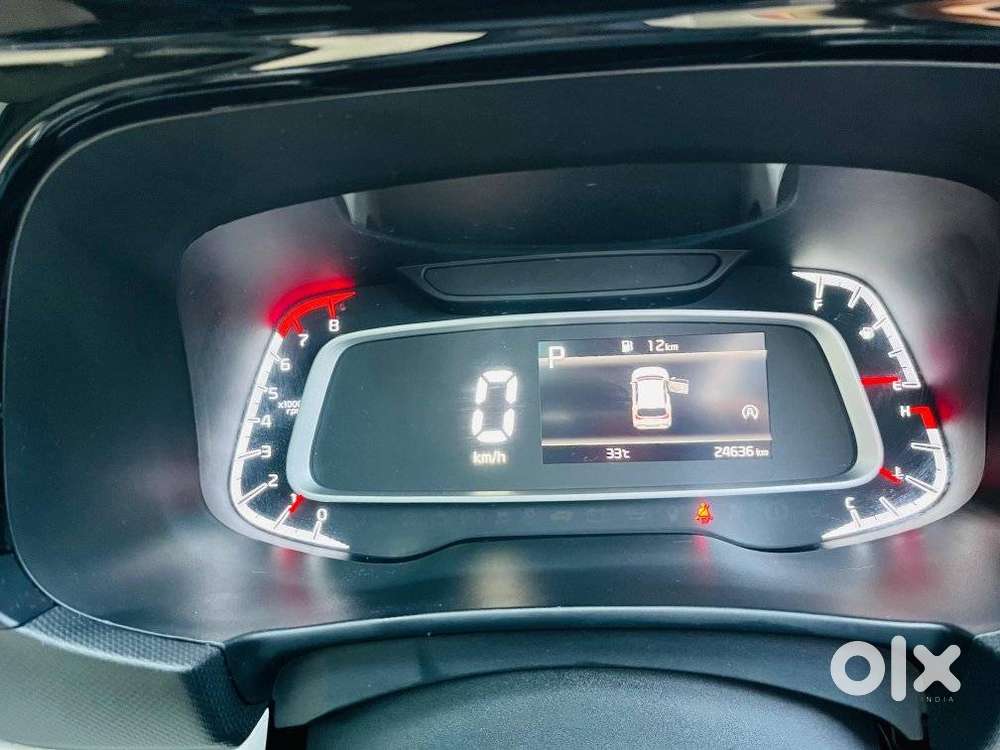 Kia Sonet Htx D, 2023, Petrol