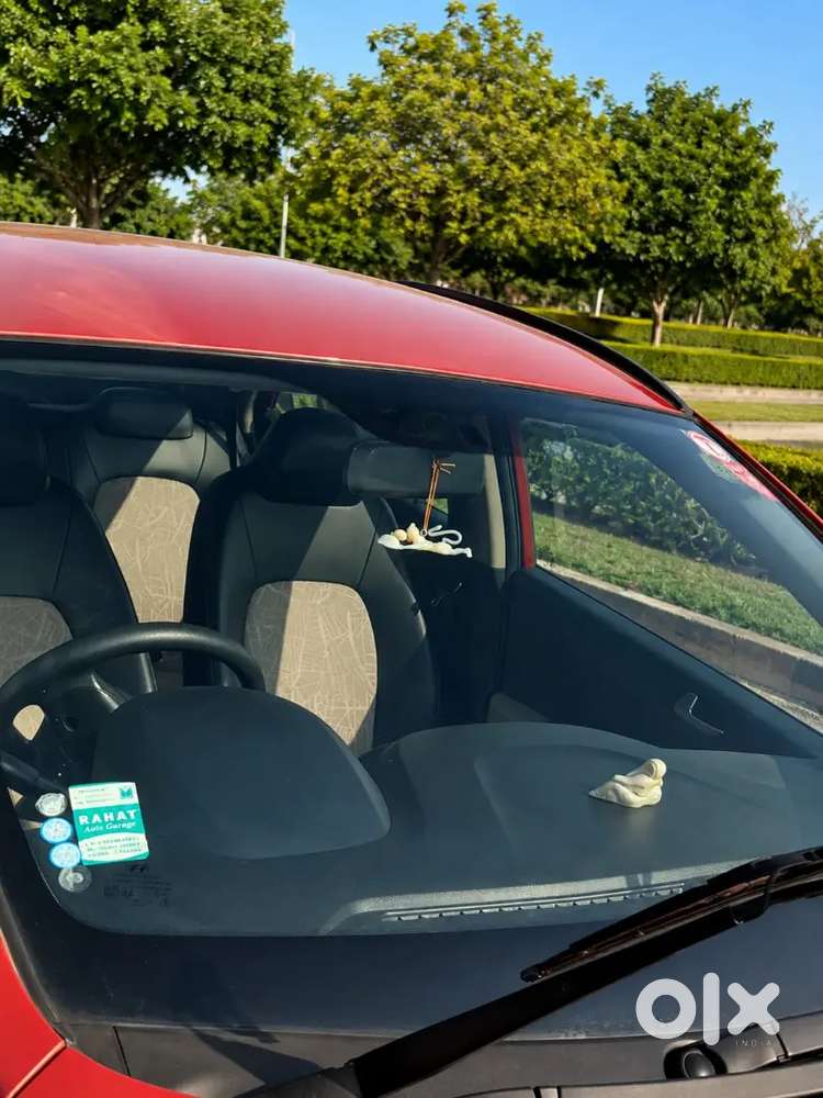 Hyundai Grand I10 2018 Cng & Petrol 70000 Km Driven
