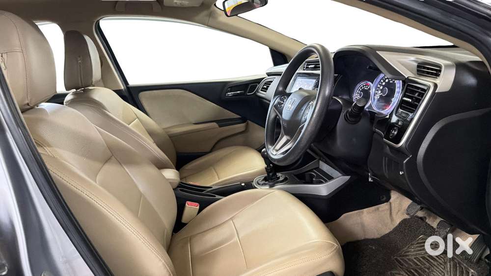 Honda City 1.5 V 5th Gen I-vtec Mt, 2022, Petrol