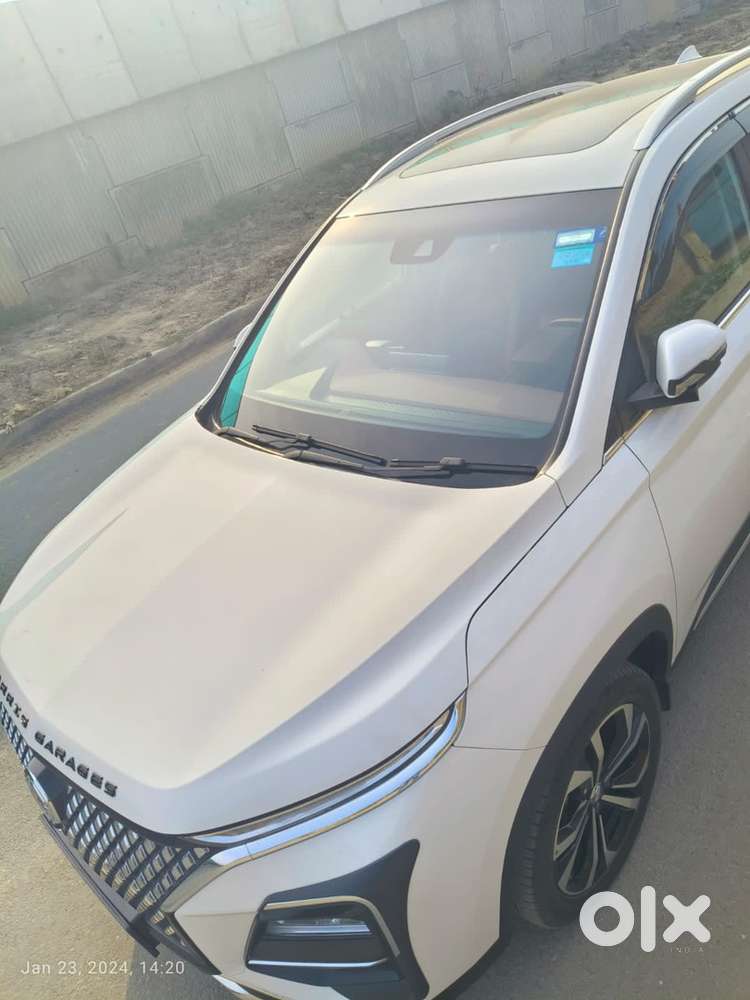 Mg Hector Plus Petrol Automatic 2023 Car