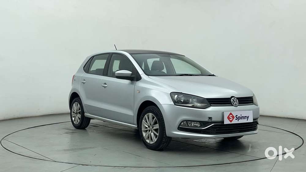 Volkswagen Polo Petrol Highline 1.2l, 2015, Petrol