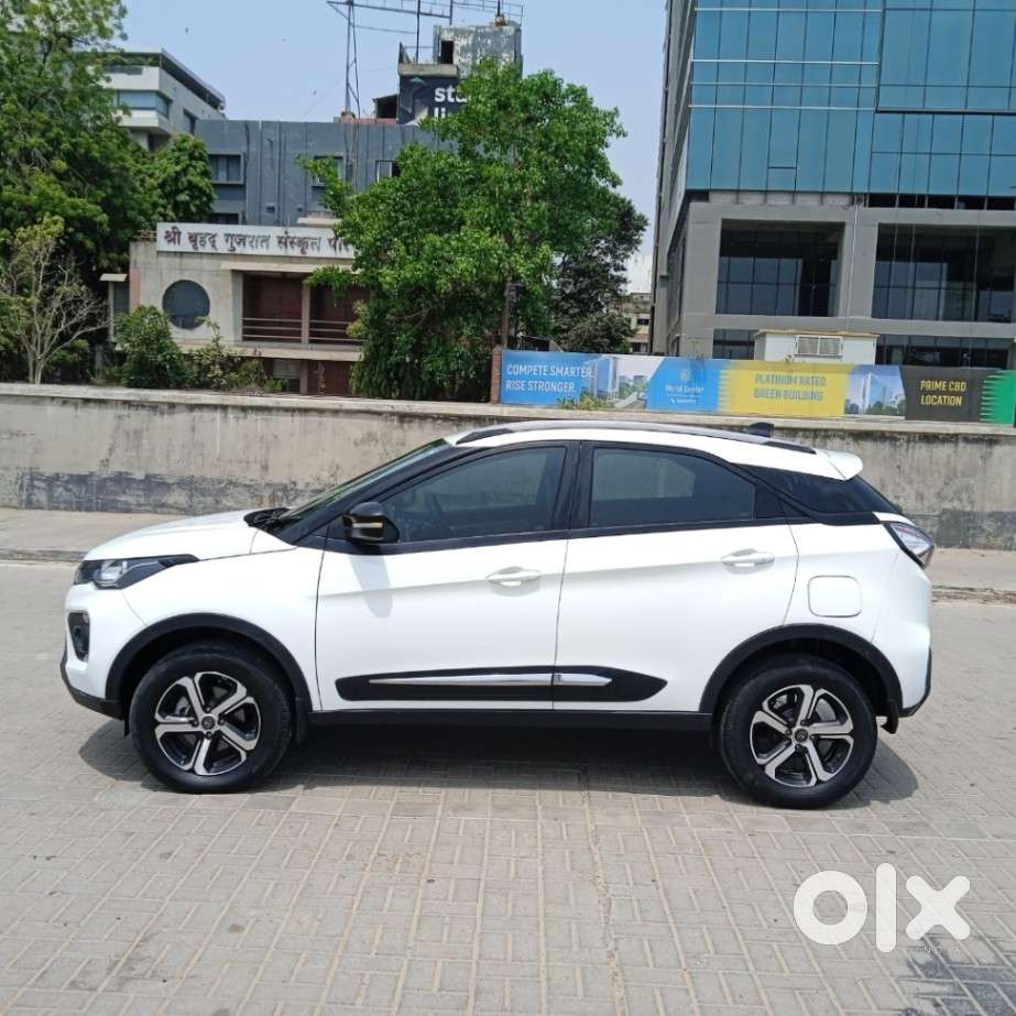 Tata Nexon 1.2 Revotron Xz Plus, 2022, Petrol